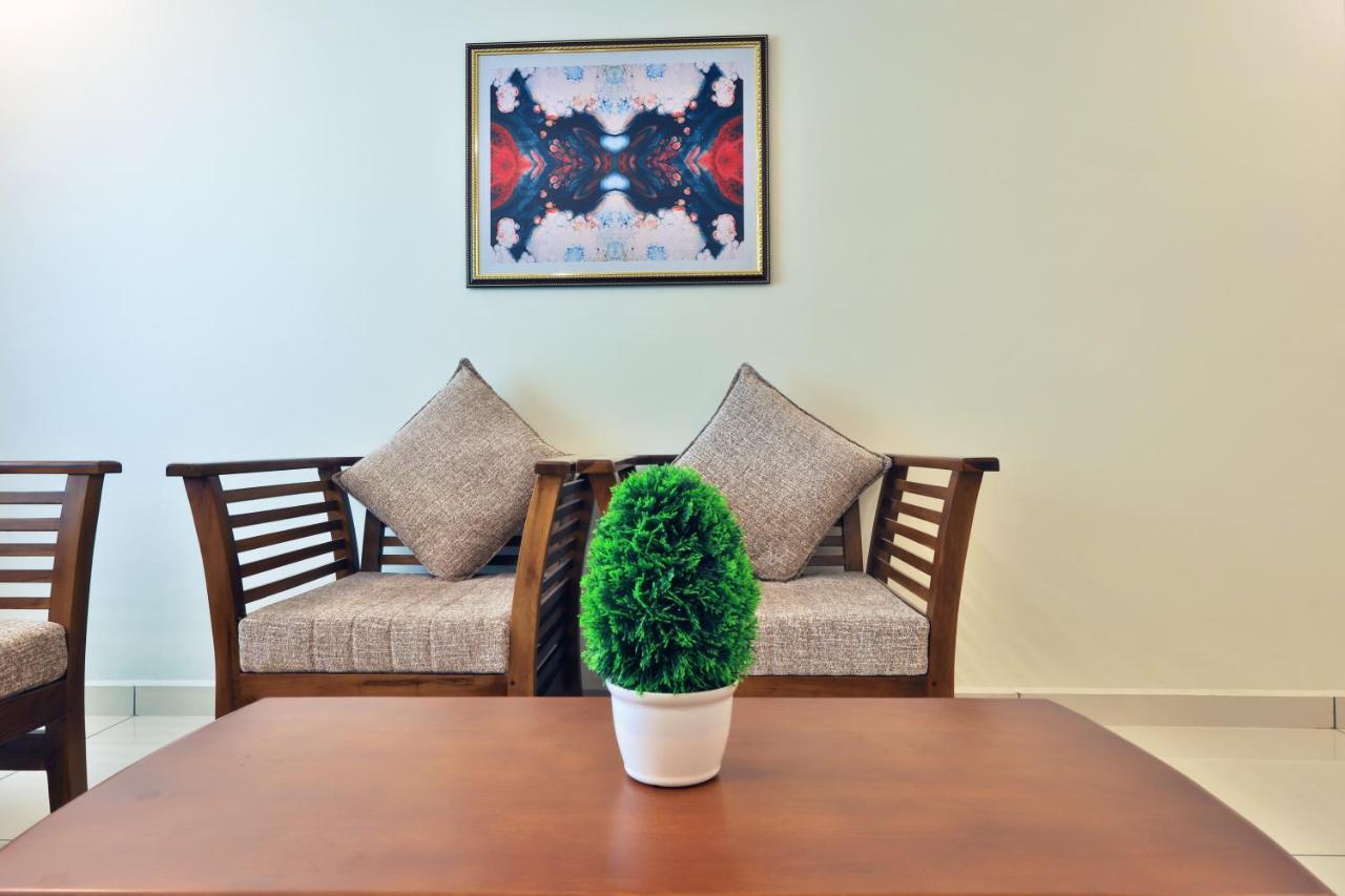 Castle Brook Residential Homestay Tiruvalla Zewnętrze zdjęcie